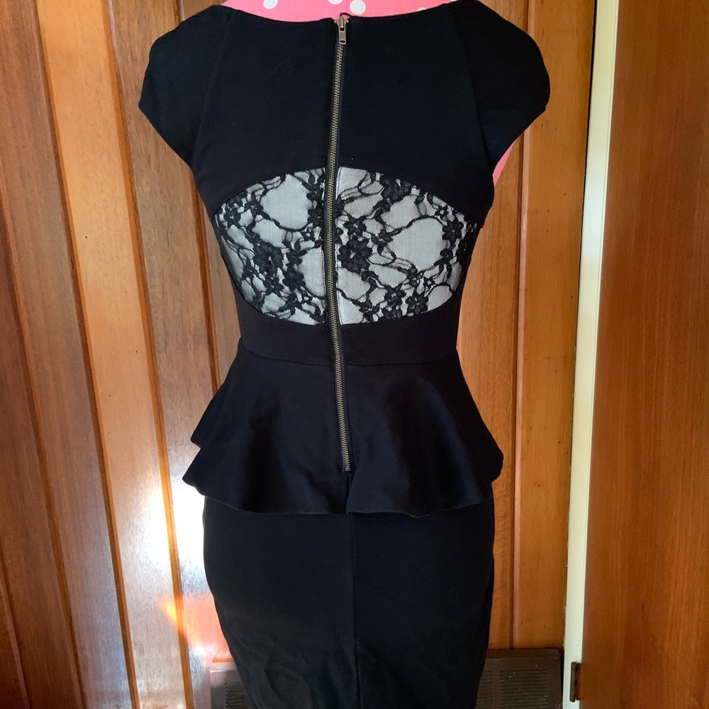 Express Dress - Picture 2 of 5